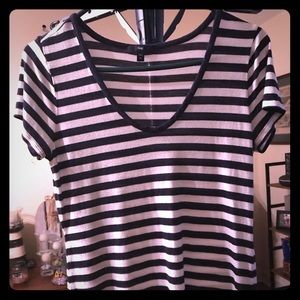 Blue and white soft gap M shirt